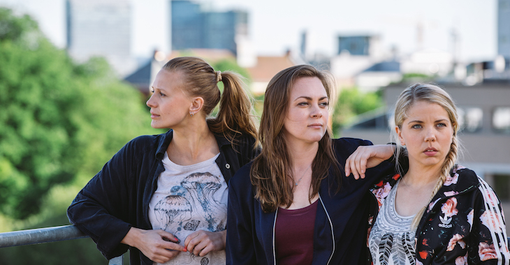 De tre venninnene i Unge lovende: Nenne (Gine Cornelia Pedersen), Elise (Siri Seljeseth) og Alex (Alexandra Gjerpen)