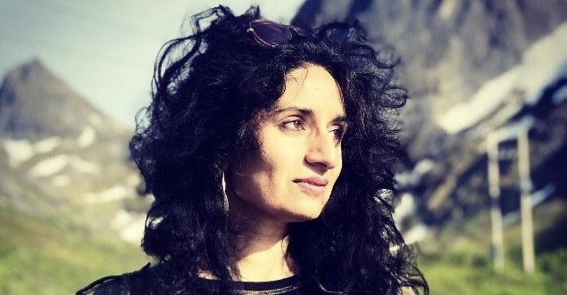 Meena Rathor debuterer som serieskaper | Rushprint