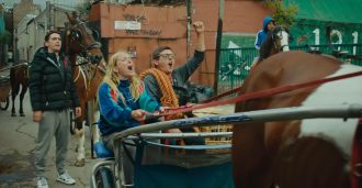 Kino- og strømmetips: Robin in the Hood, The Chair Company,  Stargate – en julefortelling, Sorry, Baby, Nepobaby og Trango.