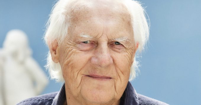 Sverre Anker Ousdal (1944-2026).