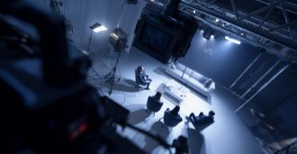 Kameraet i øyehøyde: Hvorfor norsk reality-TV svikter seerne.